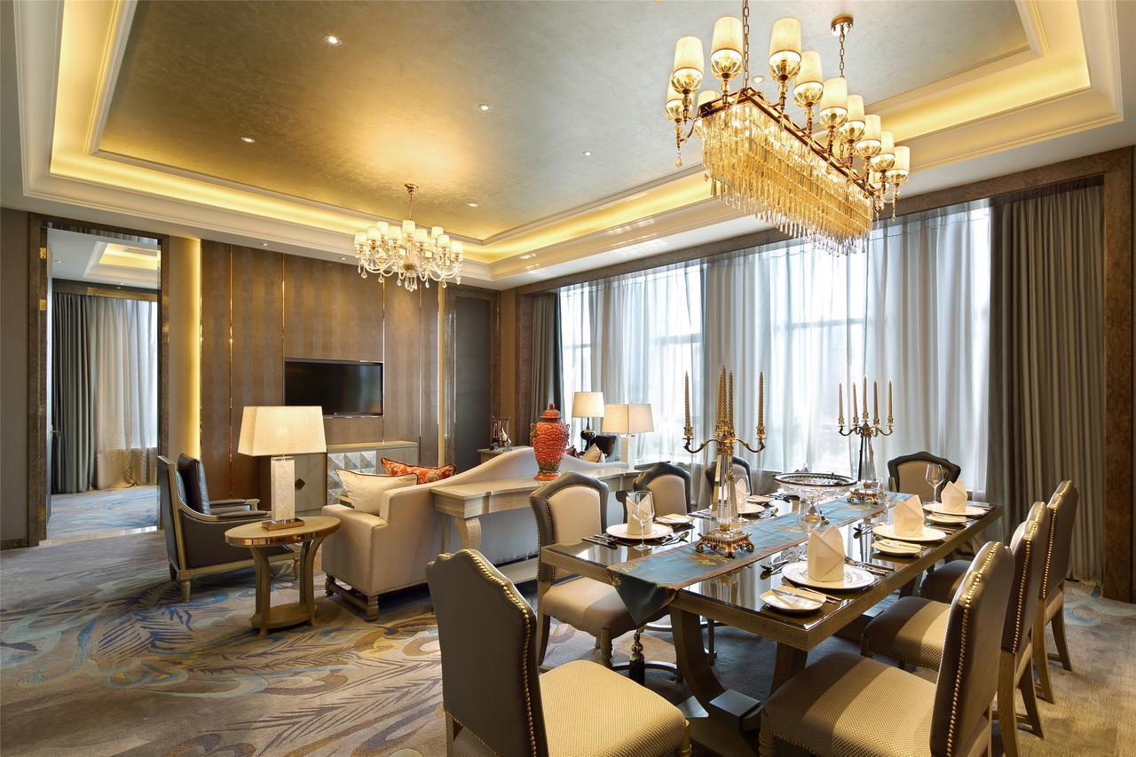 Готель Wanda Realm Siping Siping  Екстер'єр фото